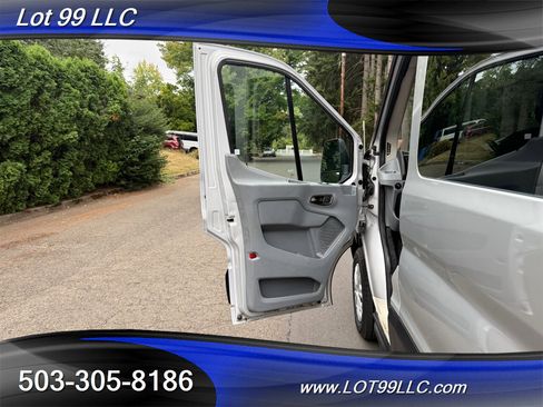 Used 2015 Ford Transit 350 XL image 33