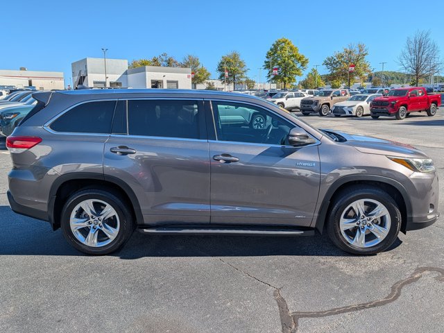 Used 2018 Toyota Highlander Limited AWD/4WD image 8