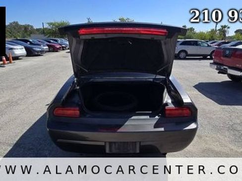 Used 2014 Dodge Challenger SXT w/ Super Sport Group (SS/T) RWD image 20