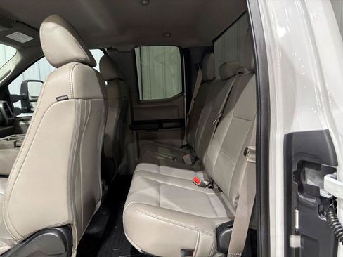 Used 2019 Ford F250 2WD SuperCab Super Duty image 13
