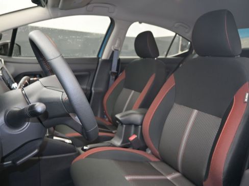 Certified 2025 Nissan Versa SR w/ Electronics Package image 16