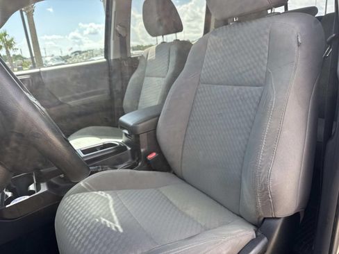 Used 2020 Toyota Tacoma SR w/ SR Convenience Package RWD image 15