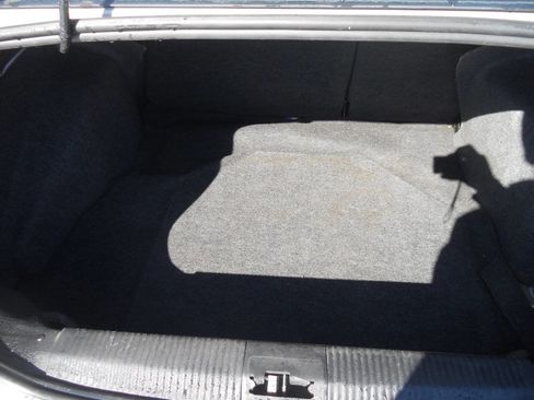 Used 2008 Ford Focus SE image 33