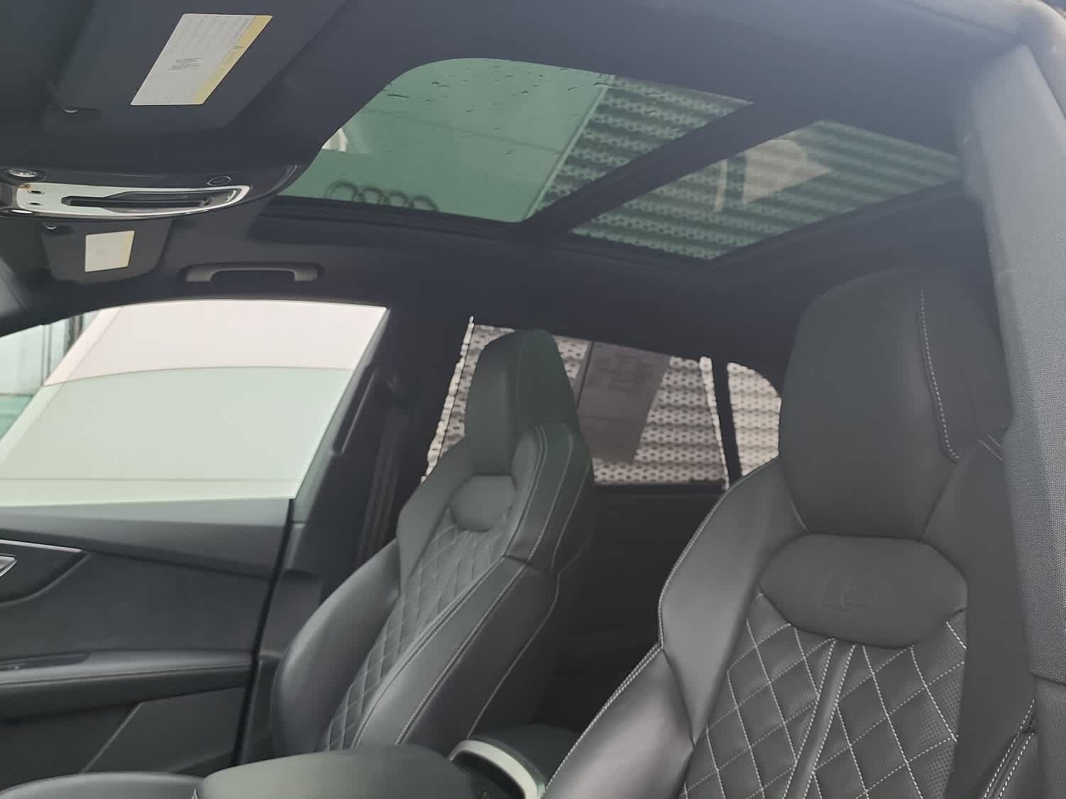 Used 2024 Audi SQ8 Premium Plus AWD/4WD image 20
