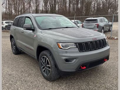 Used 2020 Jeep Grand Cherokee Trailhawk w/ Premium Lighting Group