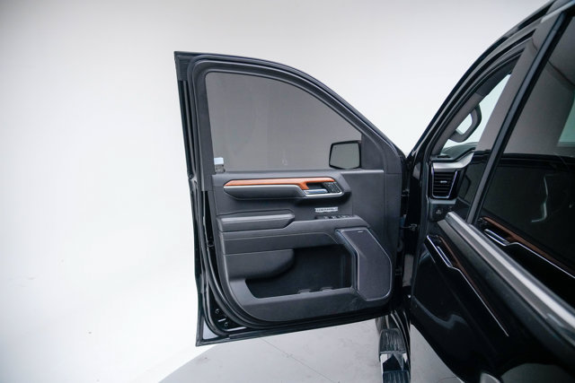 Used 2022 GMC Sierra 1500 Denali AWD/4WD image 22