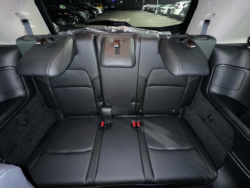 New 2025 Nissan Pathfinder SL image 29