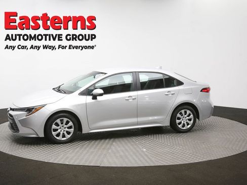 Used 2024 Toyota Corolla LE image 56