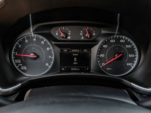 Used 2018 Chevrolet Equinox LT image 25