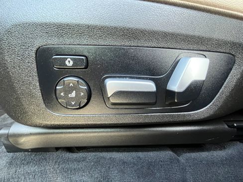 Used 2018 BMW X3 xDrive30i image 11