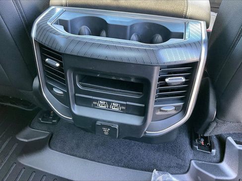 New 2026 RAM 1500 Big Horn AWD/4WD image 16