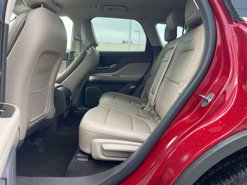 Used 2023 Lincoln Corsair Reserve w/ Rear Removable Package Tray image 18