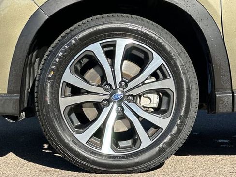 Used 2023 Subaru Forester Limited w/ Popular Package #2 image 29