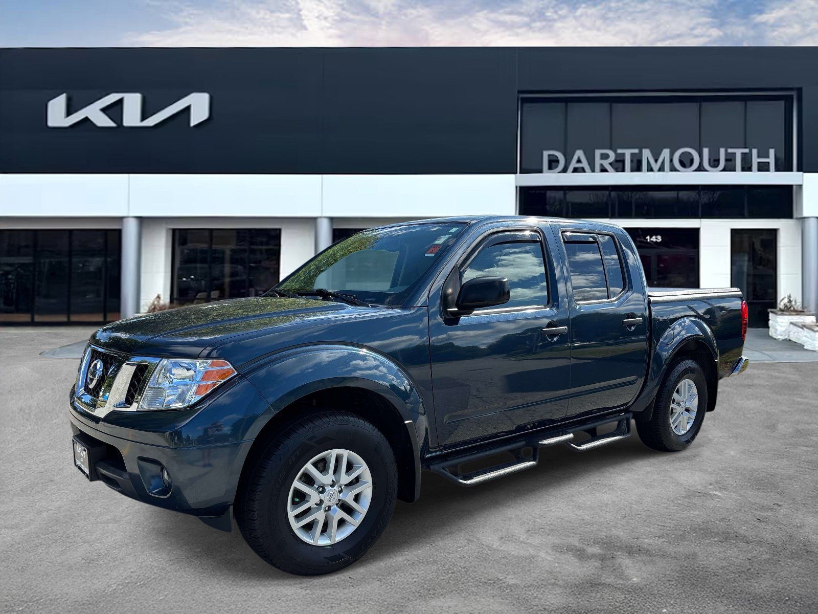 Used 2021 Nissan Frontier SV AWD/4WD image 1
