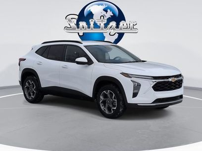 New 2026 Chevrolet Trax LT w/ Driver Confidence Package