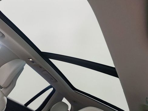 Used 2020 Volvo XC90 T6 Momentum image 16