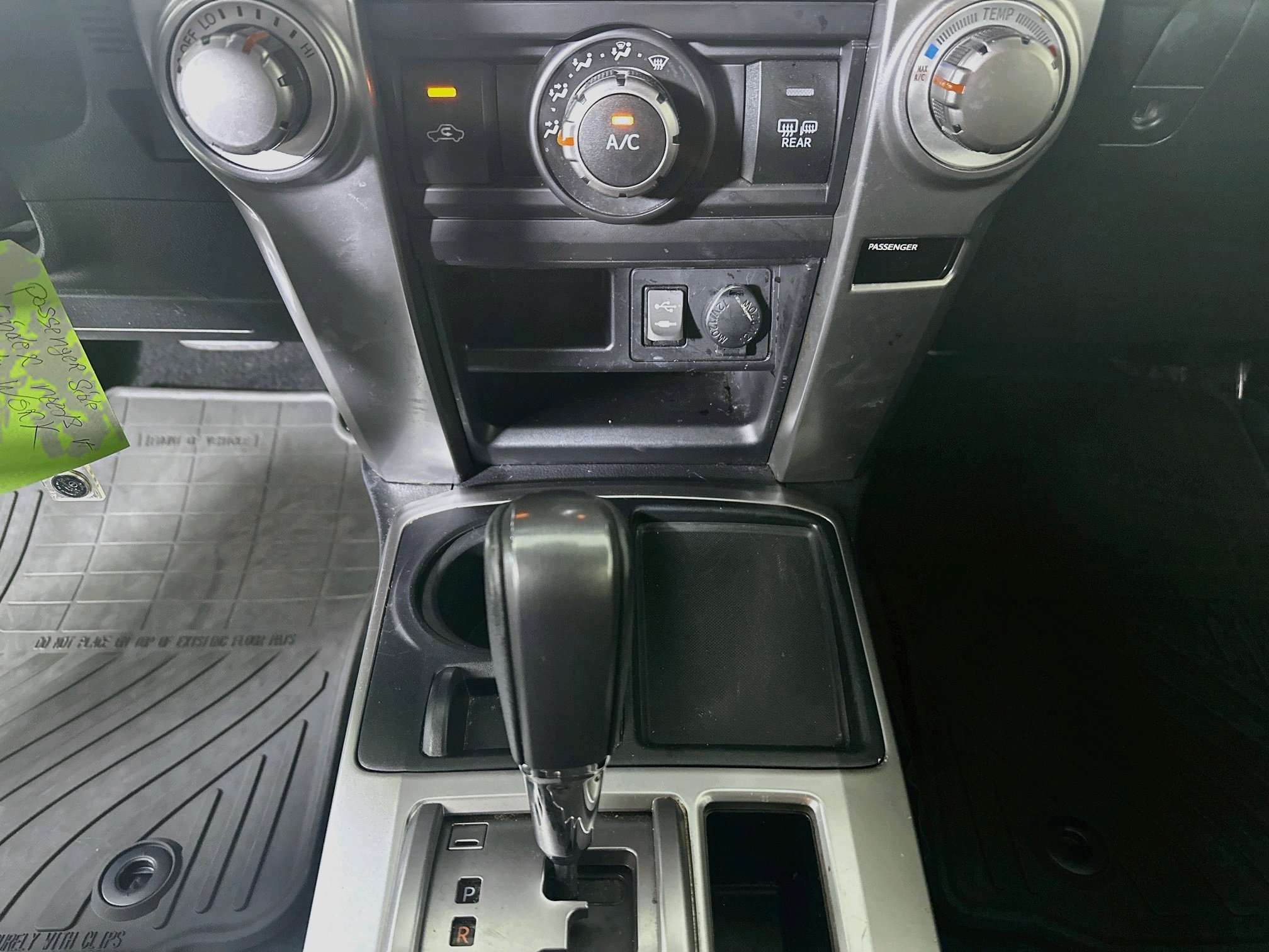 Used 2015 Toyota 4Runner SR5 RWD image 22