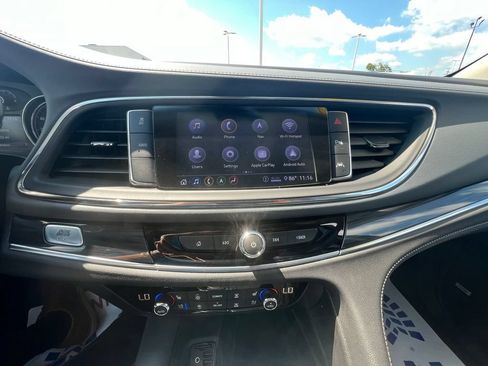 Used 2020 Buick Enclave Premium w/ Sun and Sites Package AWD/4WD image 28