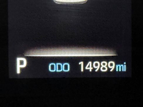 Certified 2024 Toyota Sienna XLE image 29