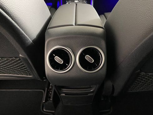 New 2025 Mercedes-Benz GLB 250 4MATIC image 27