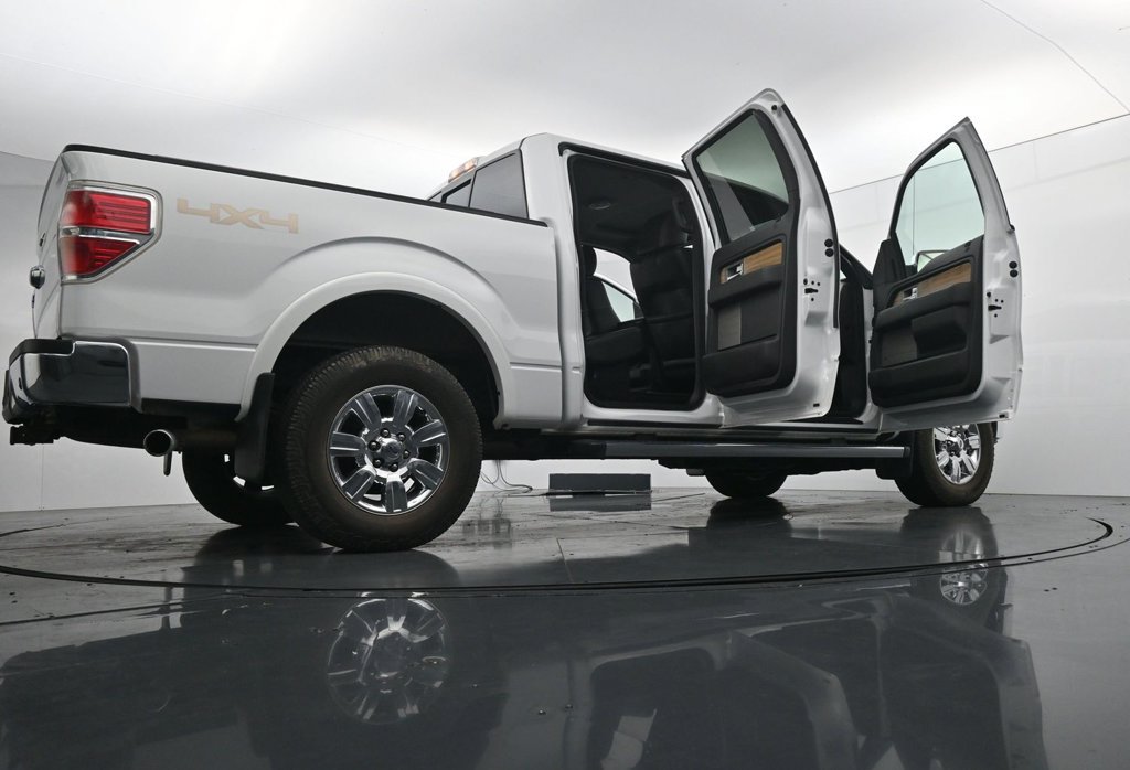 Used 2011 Ford F150 Lariat w/ Lariat Chrome Pkg AWD/4WD image 29