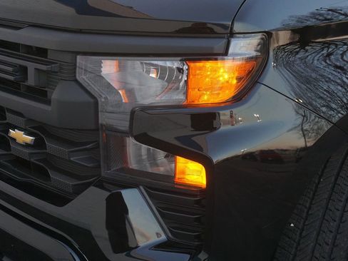 New 2025 Chevrolet Silverado 1500 Custom image 31