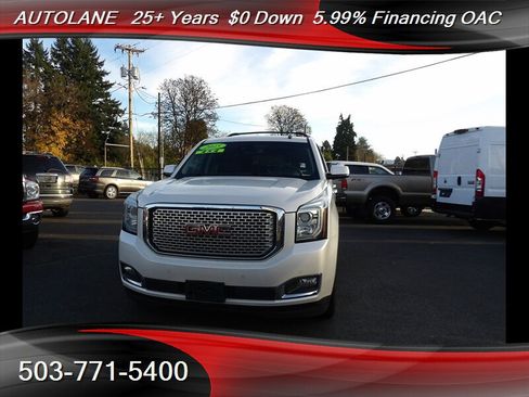 Used 2015 GMC Yukon Denali image 9