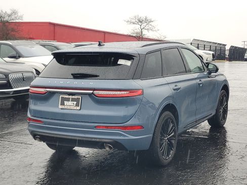 New 2026 Lincoln Corsair Premiere image 4