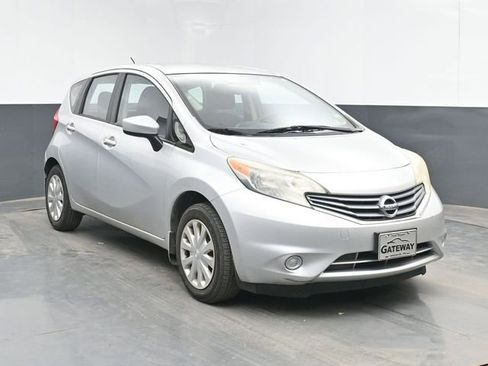 Used 2015 Nissan Versa Note S Plus FWD image 2
