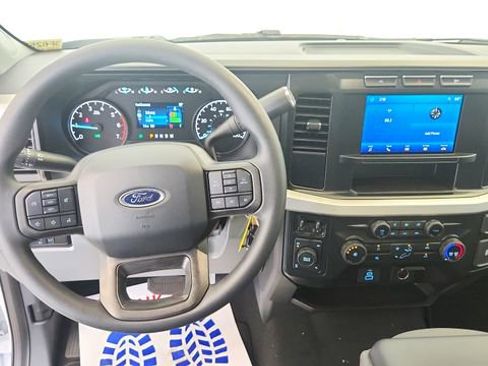 Used 2024 Ford F250 XL w/ STX Appearance Package AWD/4WD image 12