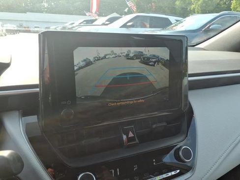 Used 2024 Toyota Corolla SE FWD image 19
