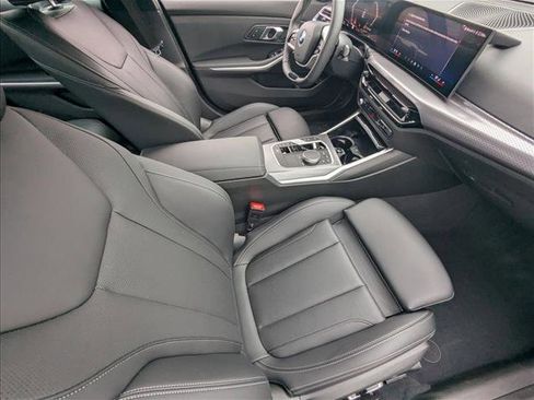 Certified 2025 BMW 330i Sedan w/ Convenience Package RWD image 22