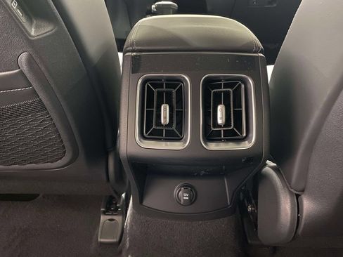 New 2026 Kia Sorento S AWD/4WD image 12