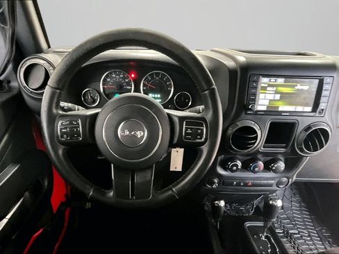 Used 2017 Jeep Wrangler Sport AWD/4WD image 8
