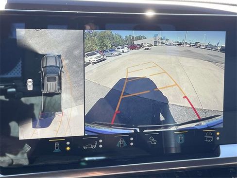 Used 2022 GMC Sierra 1500 SLT w/ SLT Premium Plus Package image 24