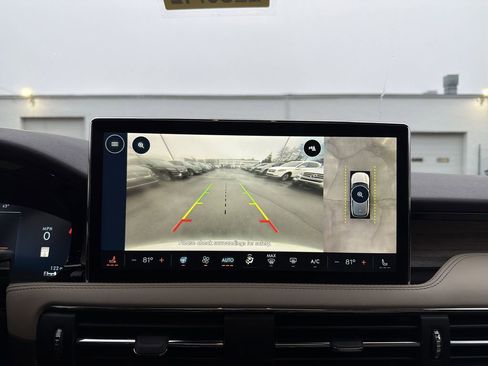 Certified 2023 Lincoln Corsair Reserve w/ Equipment Group 202A image 25