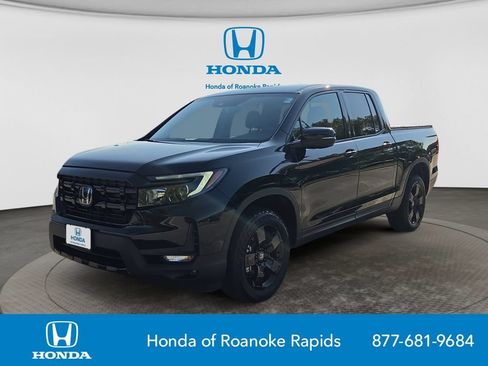 Used 2025 Honda Ridgeline Black Edition image 1