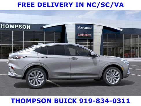 New 2025 Buick Envista Avenir image 5