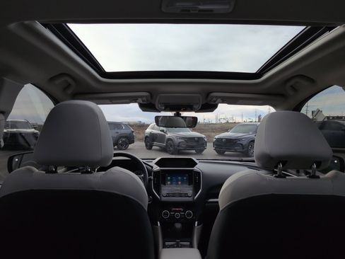 Used 2024 Subaru Forester Premium image 14