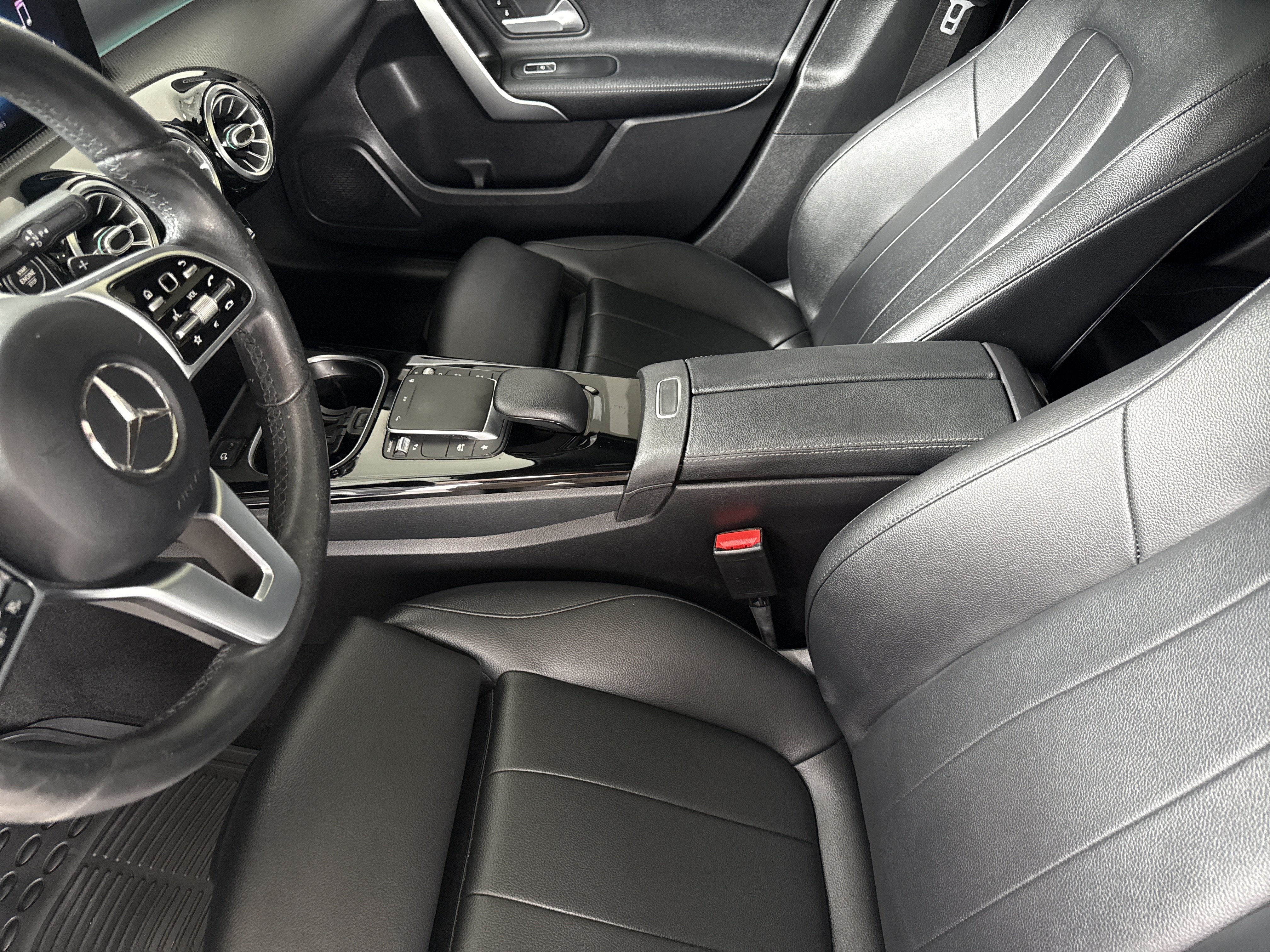 Certified 2021 Mercedes-Benz A 220 4MATIC image 23