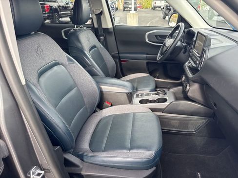 Used 2022 Ford Bronco Sport Outer Banks image 11