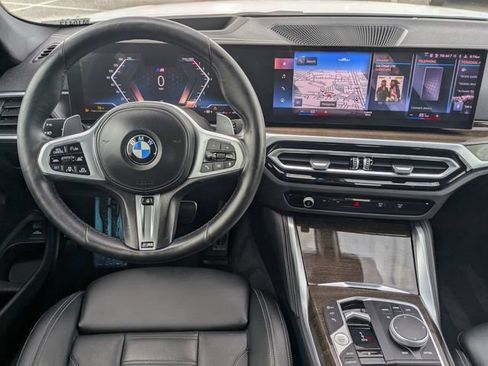 Used 2024 BMW M440i Convertible RWD image 32