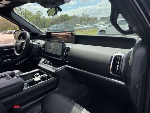 New 2026 Ford Expedition Max Platinum AWD/4WD image 19
