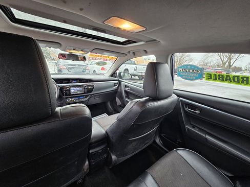 Used 2014 Toyota Corolla LE image 20