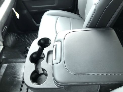 New 2026 RAM 2500 Tradesman w/ Chrome Appearance Group image 17