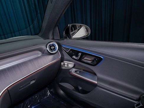 New 2026 Mercedes-Benz GLC 300 4MATIC image 23