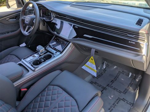 New 2026 Audi Q7 3.0T Prestige image 9