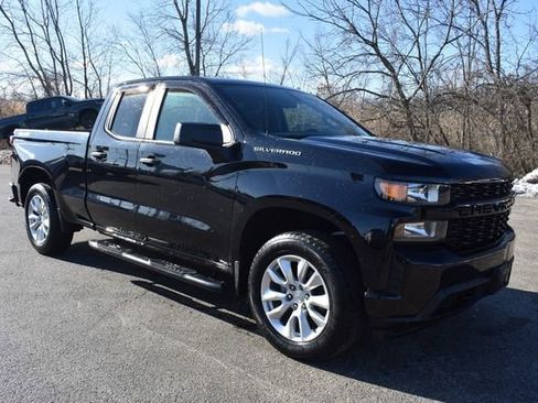 Used 2019 Chevrolet Silverado 1500 Custom w/ Custom Convenience Package image 1