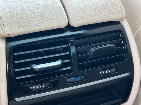 Used 2017 BMW 540i RWD image 15