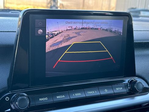 Used 2023 Kia Forte LXS w/ LXS Technology Package image 19